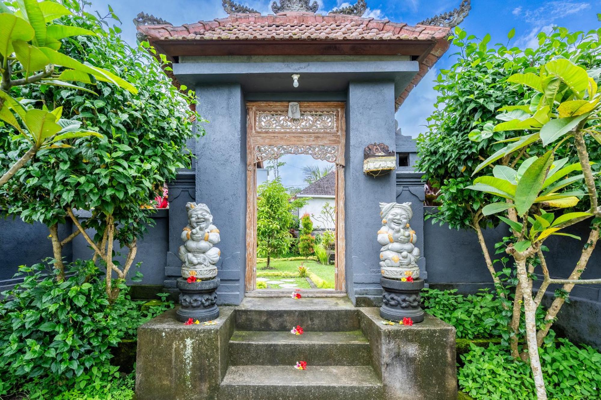 Lumbung Sari Villa Ubud Exterior photo